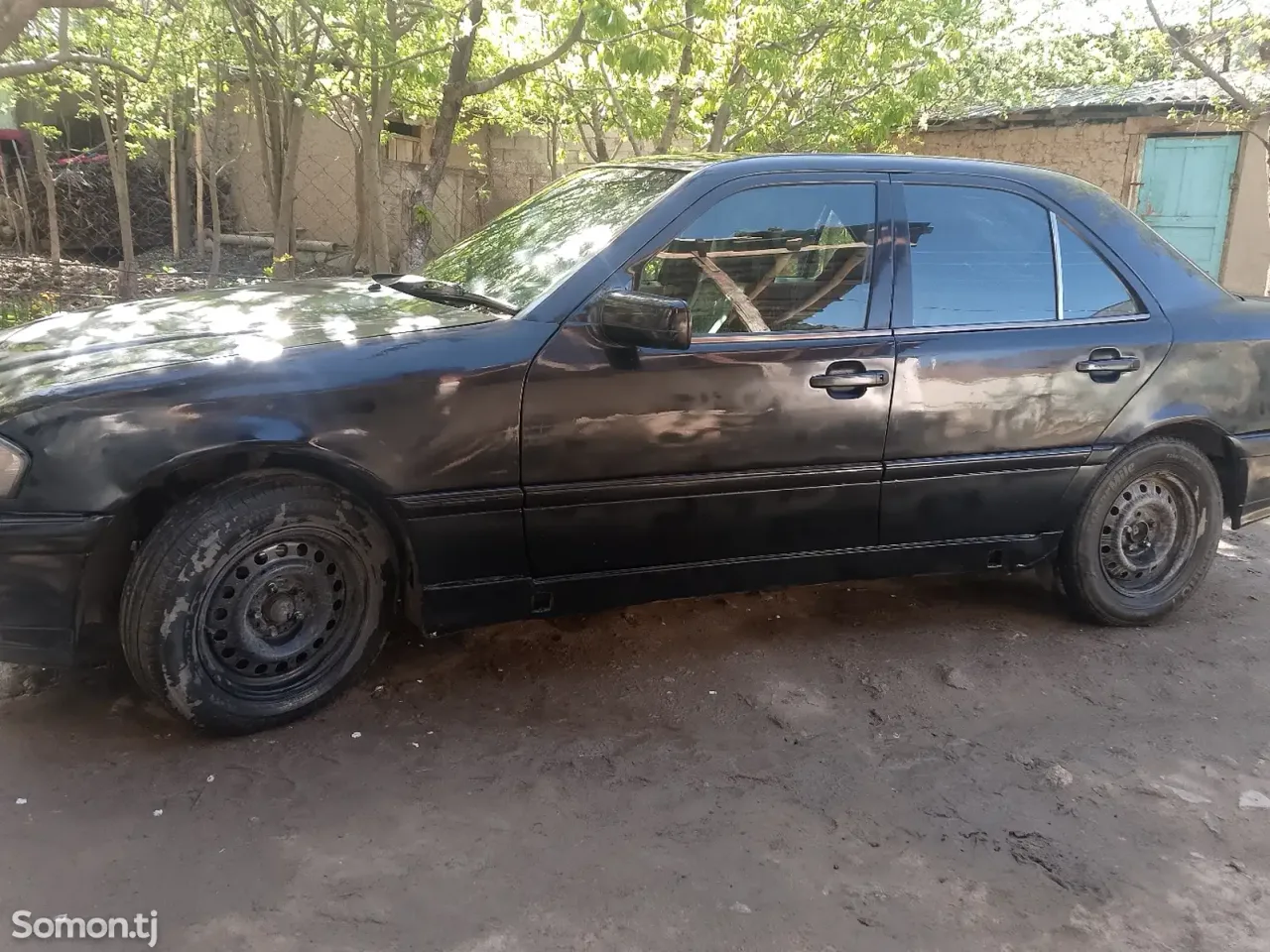Mercedes-Benz C class 1995 · 2.0 MT