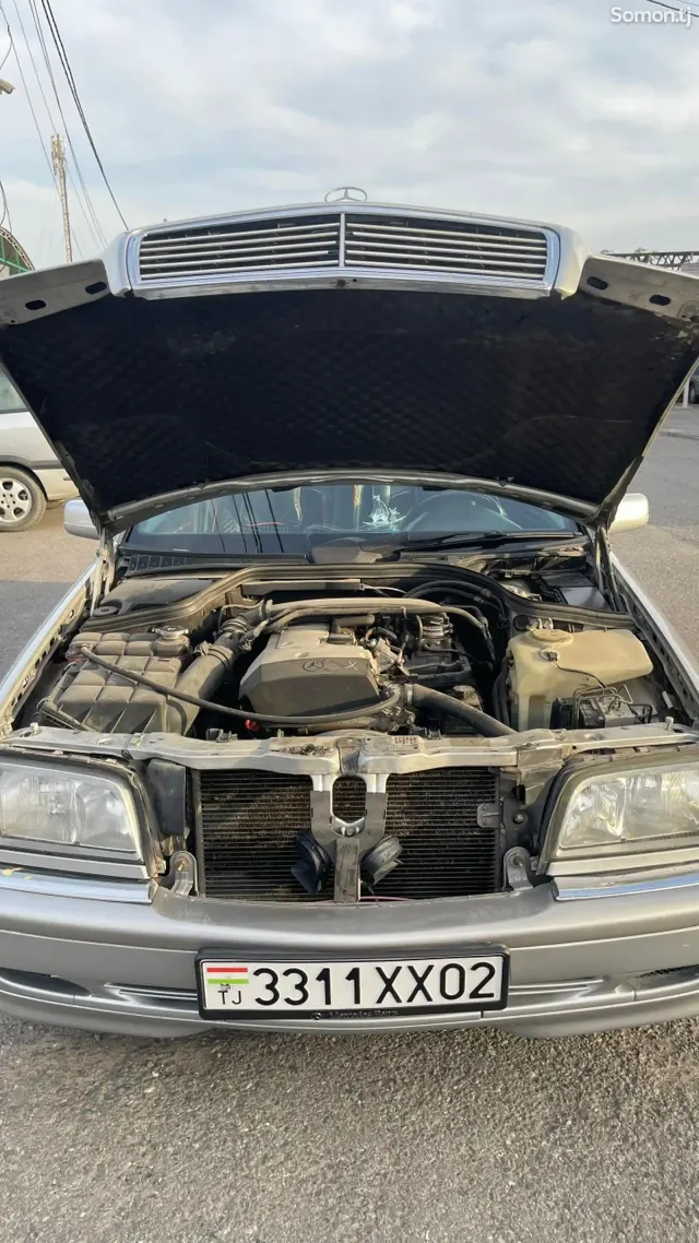Mercedes-Benz C class 1998 · 2.0 AT