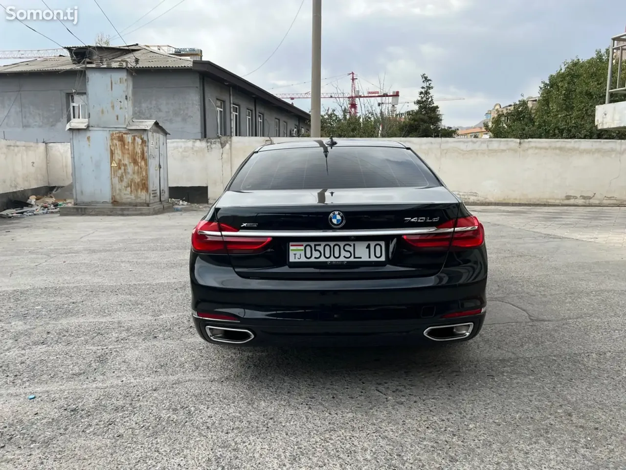 BMW 7 series 2016 · 3.0 AT