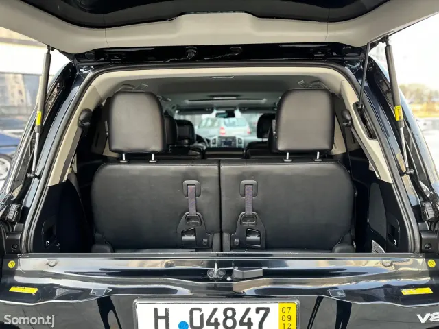 Toyota Land Cruiser 2015 · 4.5 AT