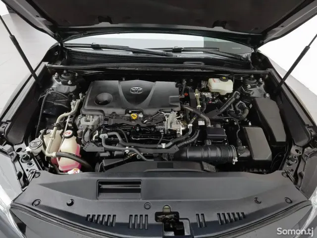 Toyota Camry 2019 · 2.5 AT