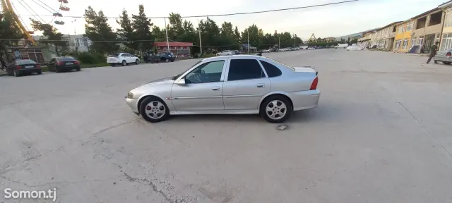 Opel Vectra B 1999 · 1.8 AT