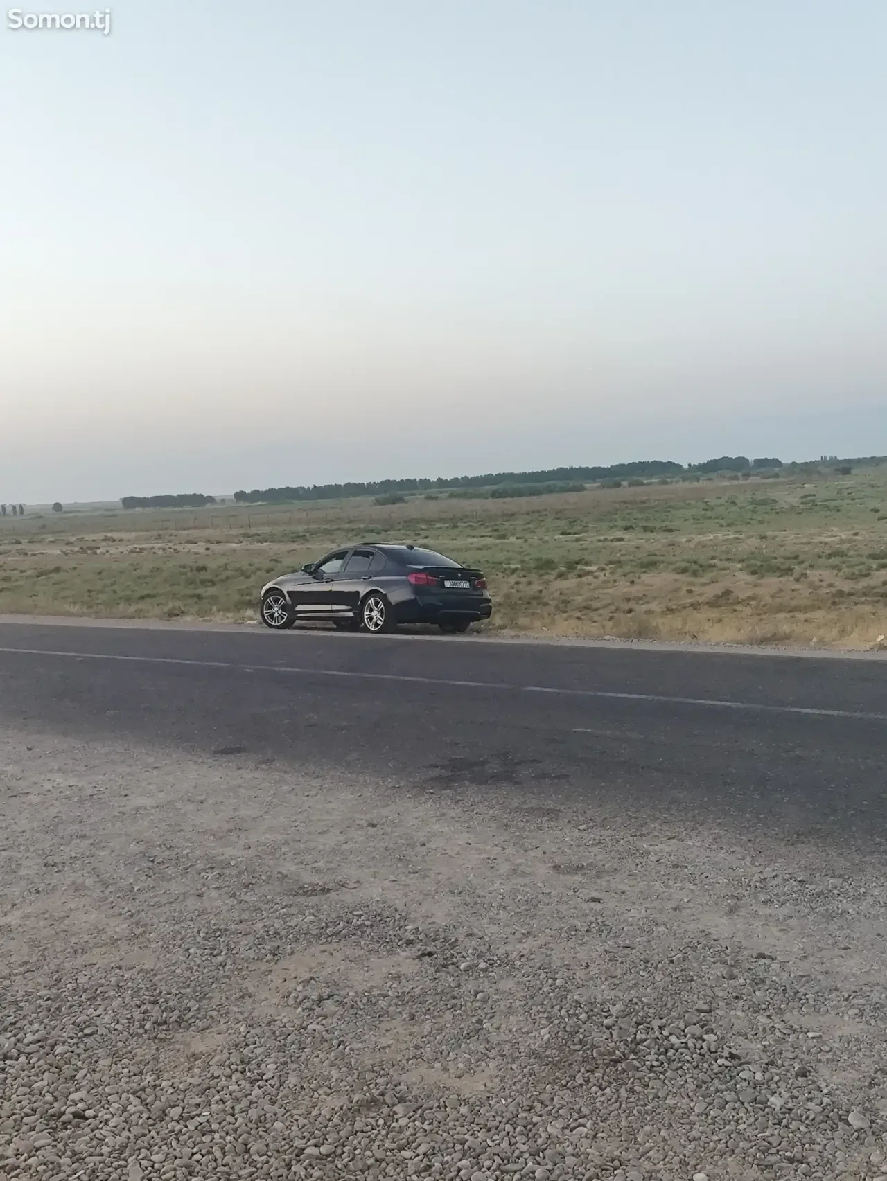 BMW 3 series 2016 · 2.0 AT