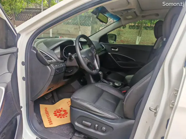 Hyundai Santa Fe 2014 · 2.4 AT