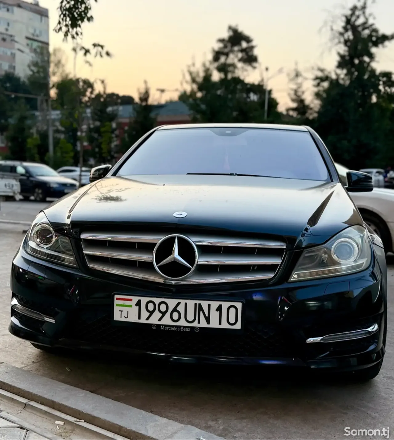 Mercedes-Benz C class 2011 · 1.8 MT