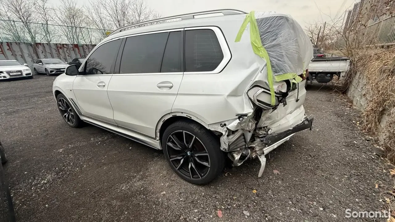 BMW X7 2019 · 3.0 AT