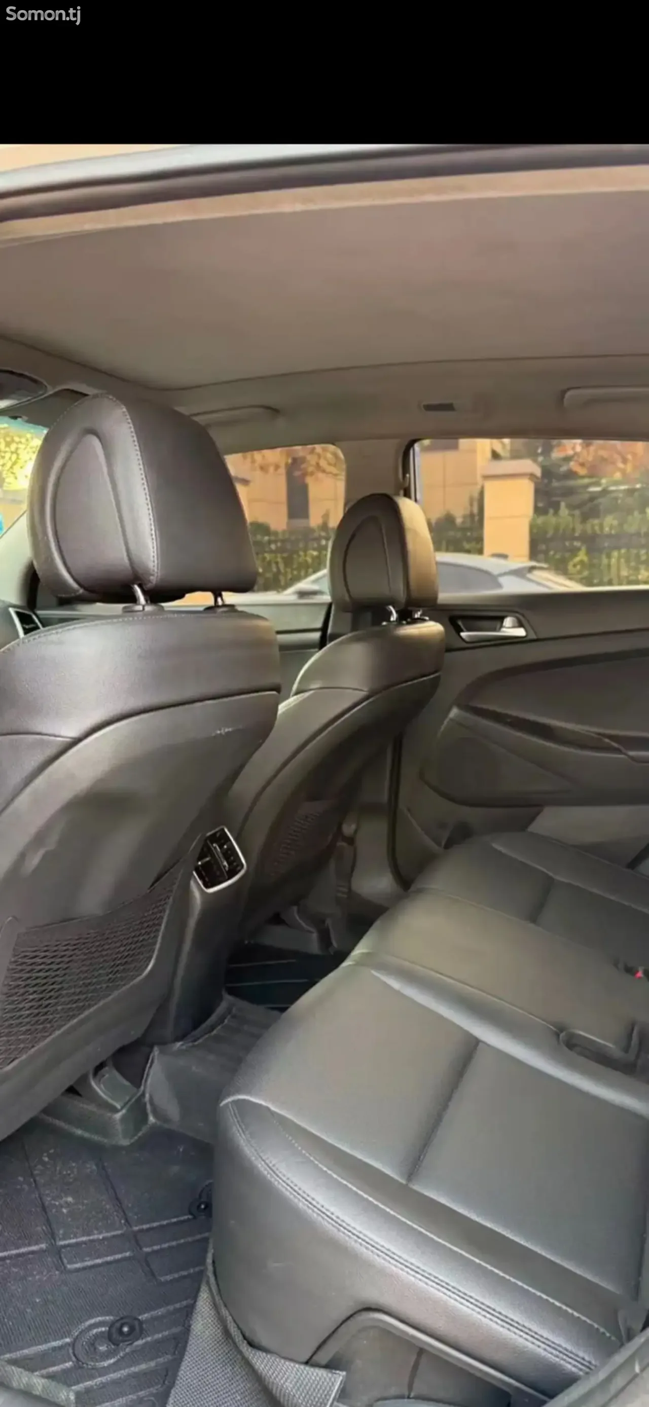 Hyundai Tucson 2015 · 2.0 AT