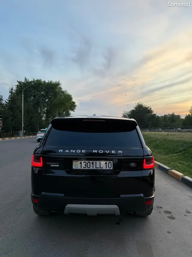 Land Rover Range Rover Sport 2015 · 4.4 AT