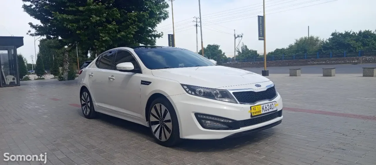 Kia K5 2012 · 2.0 AT