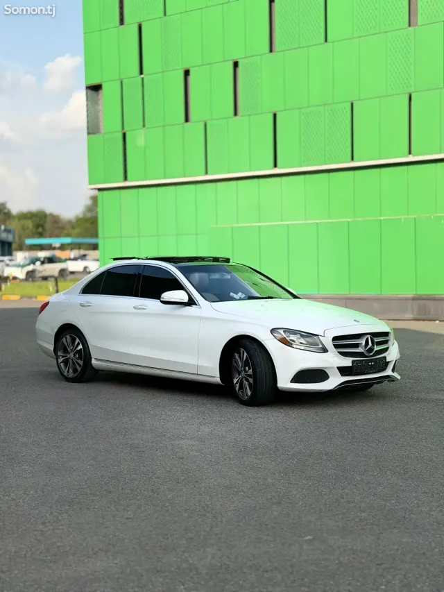 Mercedes-Benz C class 2015 · 2.0 AT