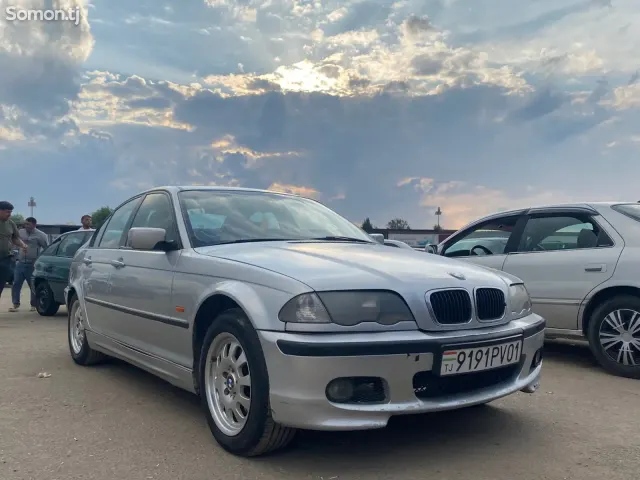 BMW 3 series 2001 · 1.8 MT