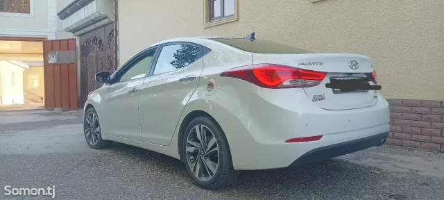 Hyundai Avante 2014 · 1.6 AT