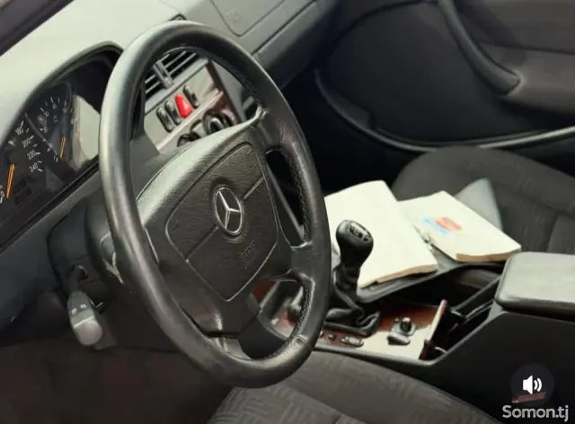 Mercedes-Benz C class 1999 · 2.0 MT