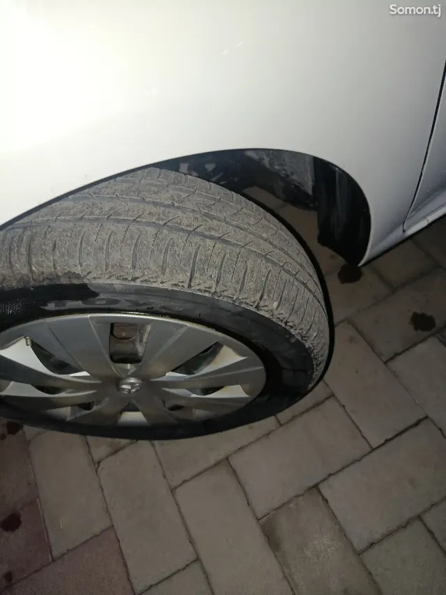 Toyota Fielder 2016 · 1.5 AT