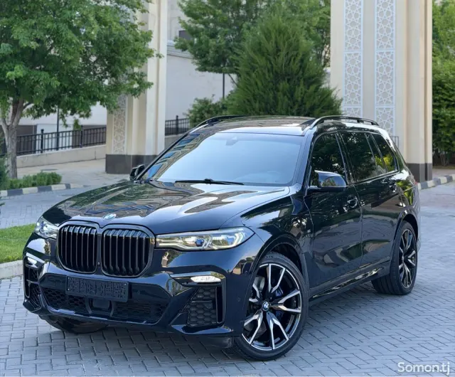 BMW X7 2021 · 4.0 AT