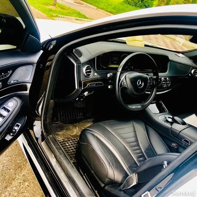 Mercedes-Benz S class 2014 · 5.0 AT