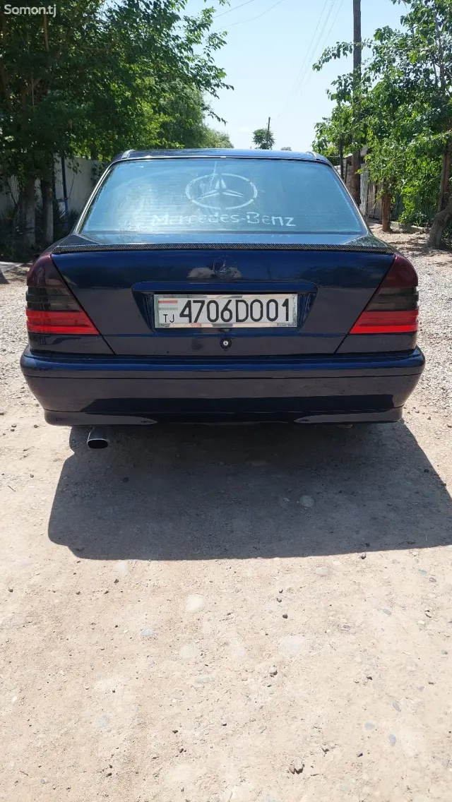 Mercedes-Benz C class 1997 · 1.8 MT