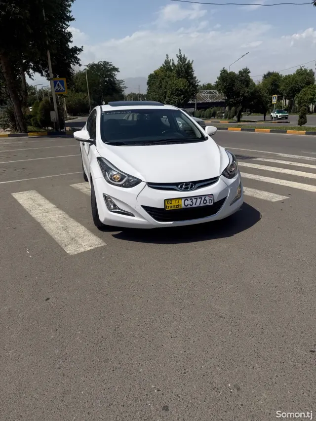 Hyundai Avante 2014 · 1.6 AT