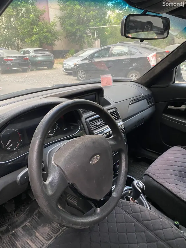 Lada (ВАЗ) Priora 2014 · 1.6 MT