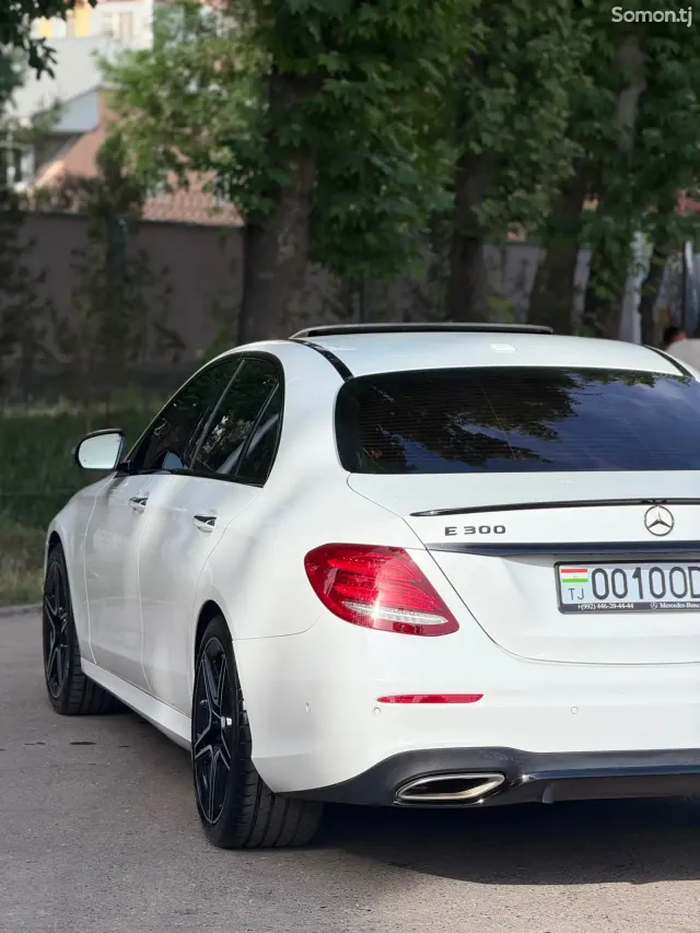Mercedes-Benz E class 2018 · 3.0 AT
