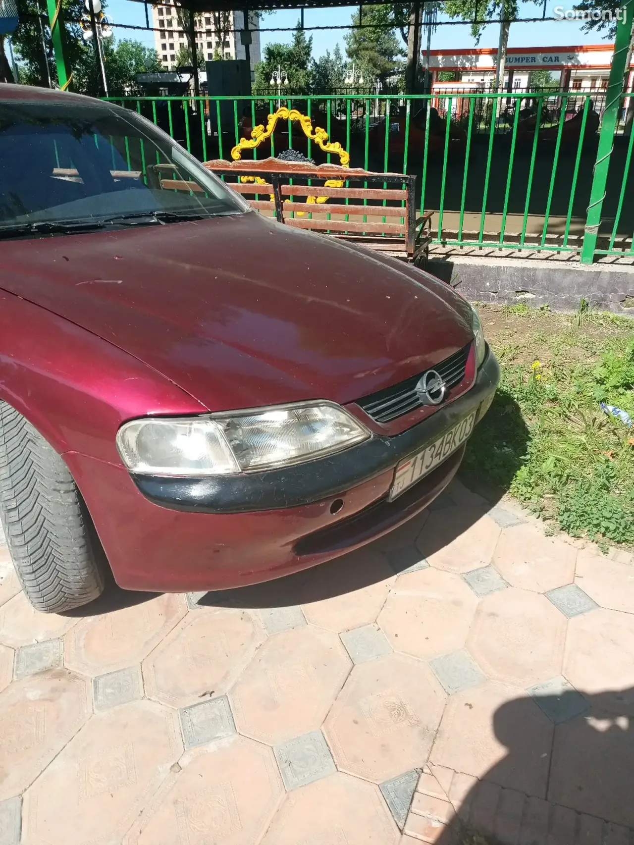 Opel Vectra B 1997 · 1.6 MT