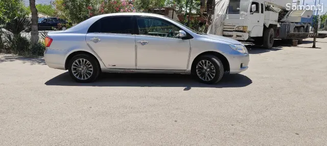 Toyota Axio 2008 · 1.8 AT