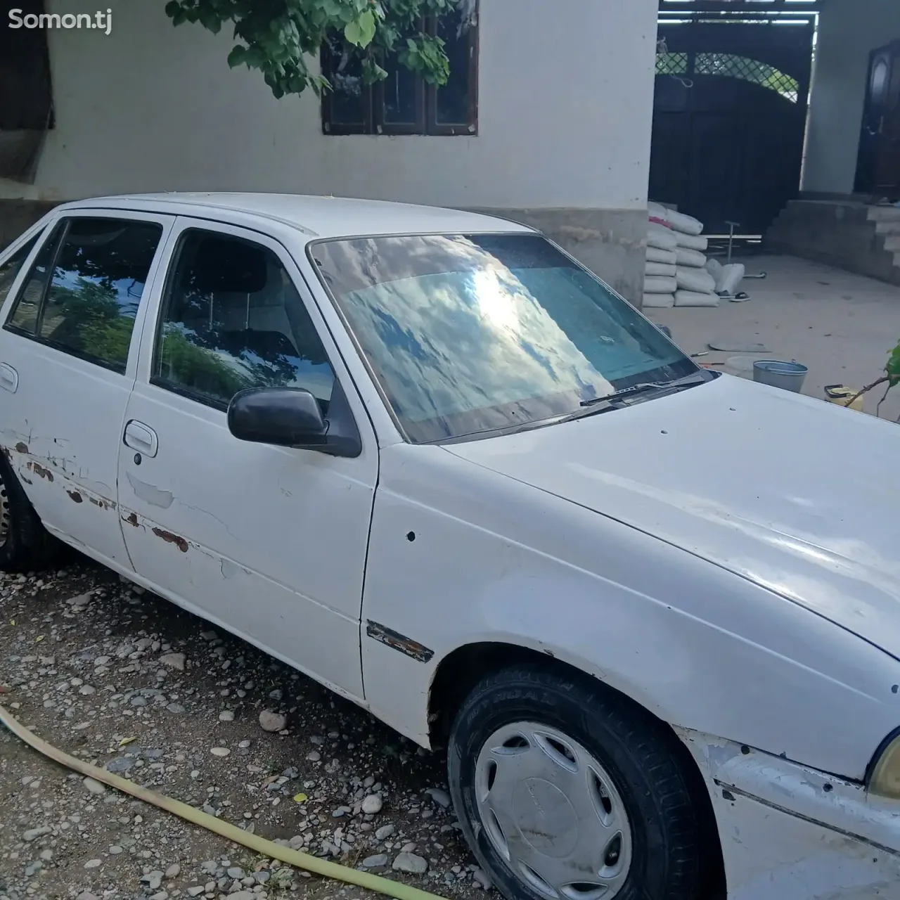 Daewoo Nexia 1995 · 1.6 MT