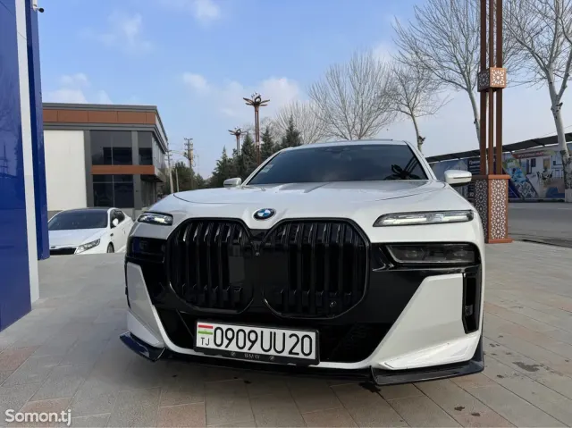BMW 7 series 2017 · 3.0 AT
