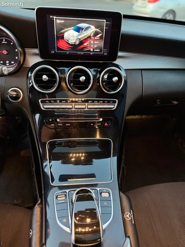 Mercedes-Benz C class 2015 · 2.2 AT
