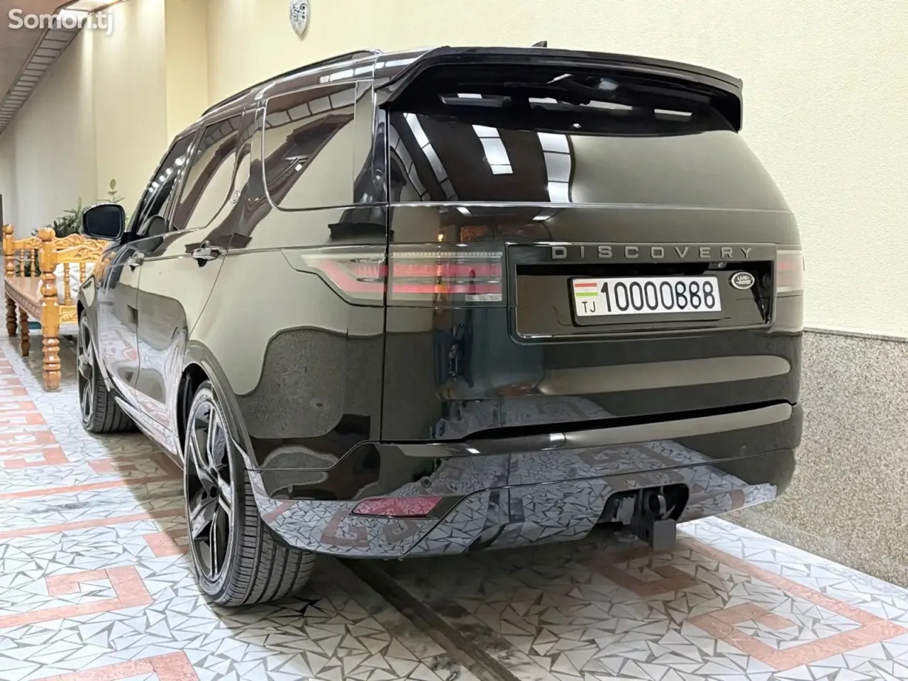 Land Rover Discovery 2021 · 2.0 AT