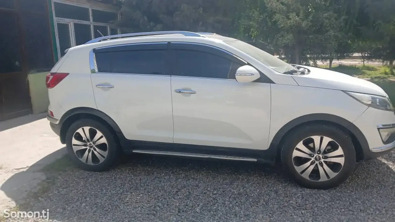 Kia Sportage 2015 · 2.0 AT