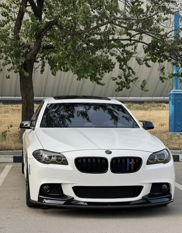 BMW M5 2014 · 3.5 AT