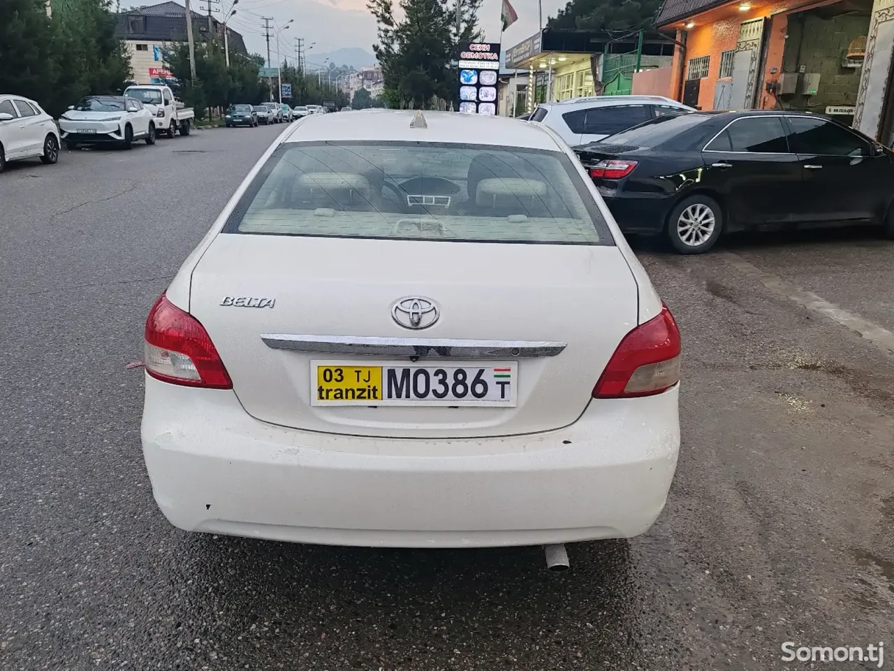 Toyota Belta 2006 · 1.1 AT