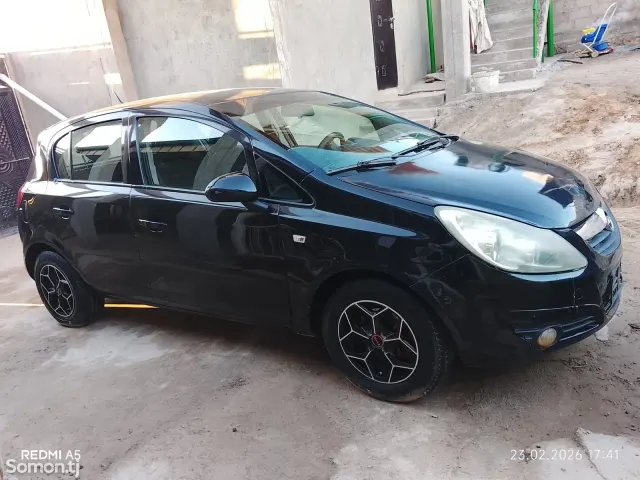Opel Corsa 2010 · 1.6 MT