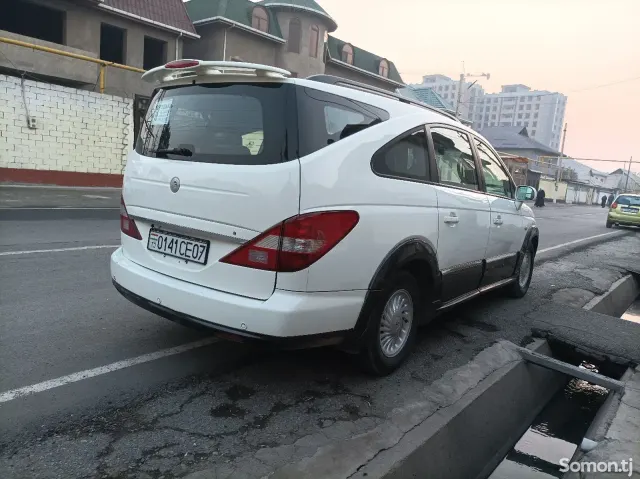 Ssang Yong Rodius 2008 · AT