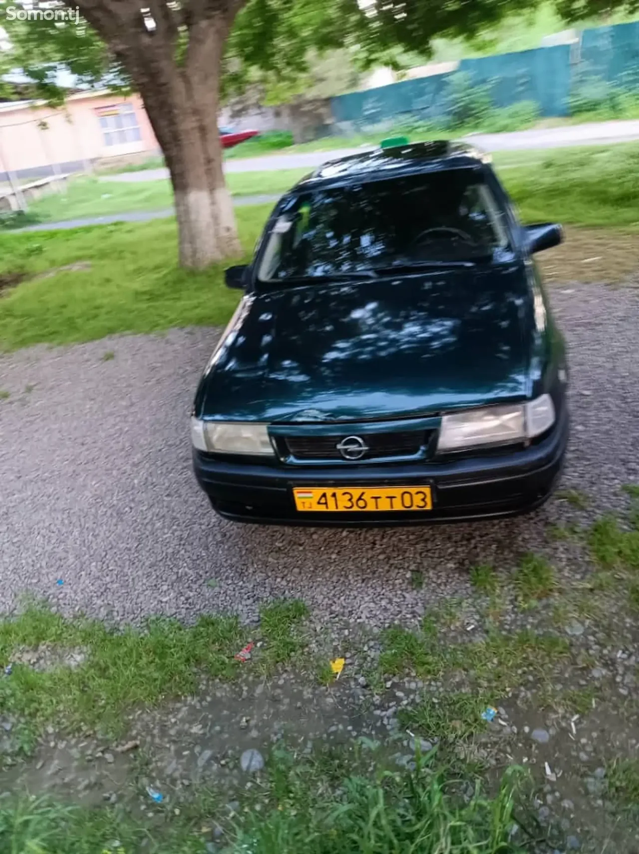 Opel Vectra A 1995 · 1.6 MT