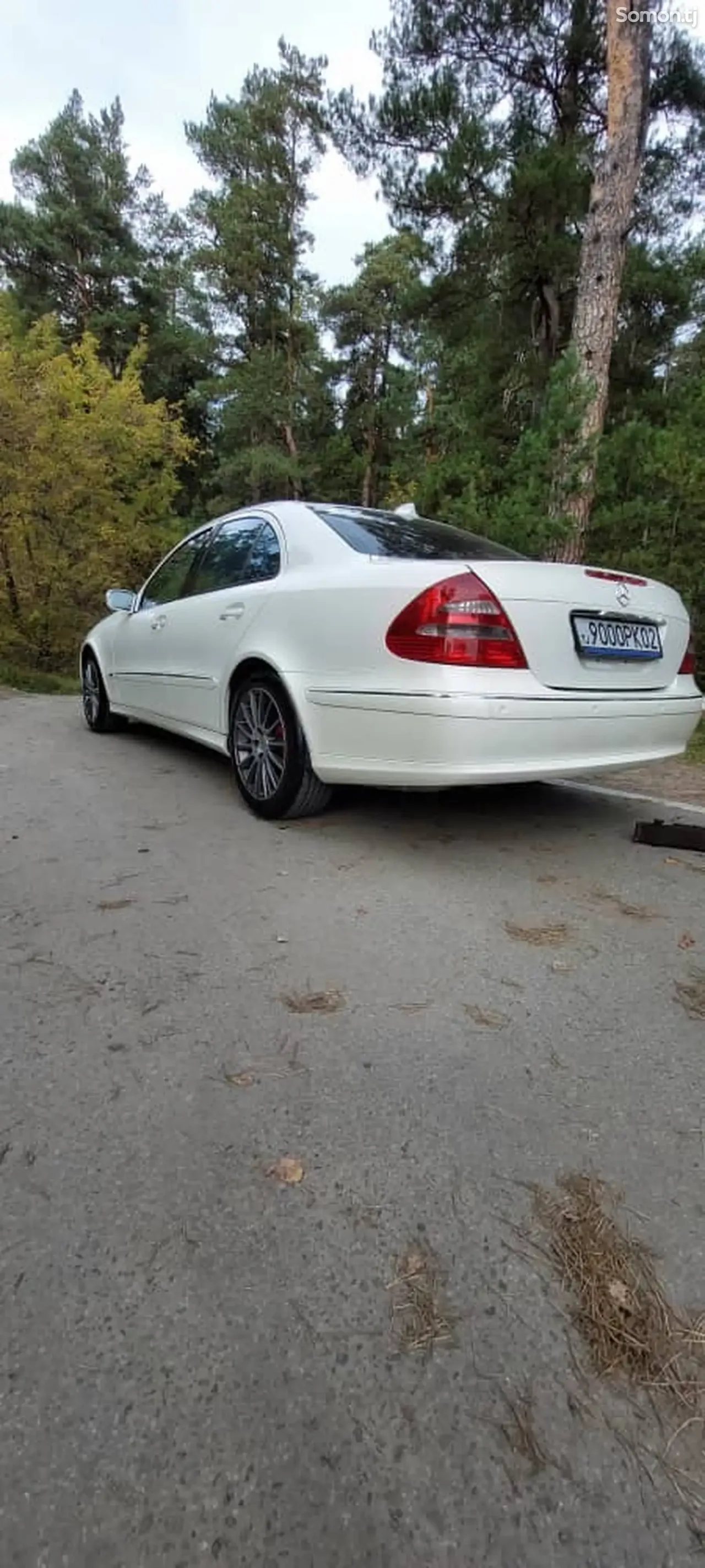 Mercedes-Benz E class 2004 · 2.4 AT