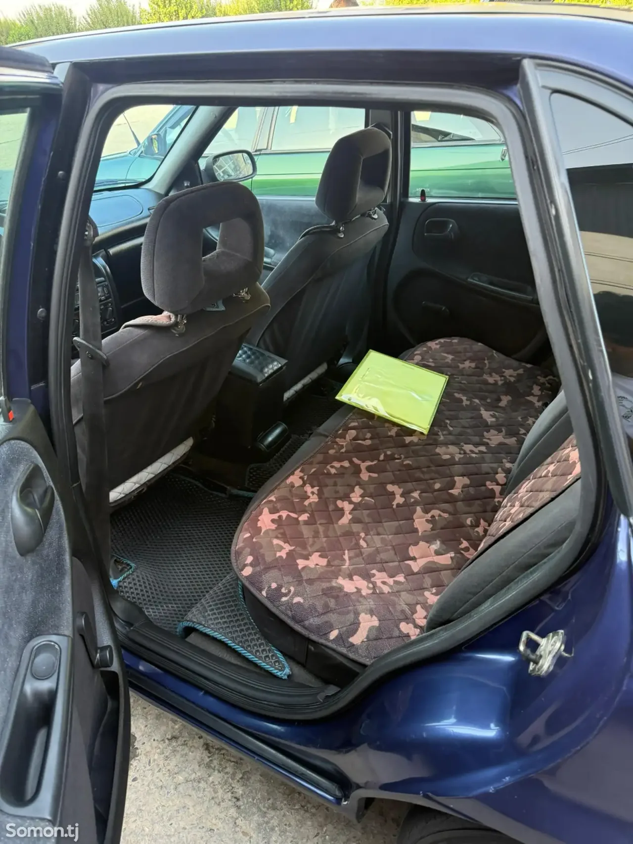 Opel Astra F 1995 · 1.6 MT