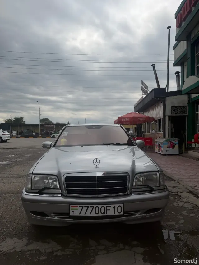 Mercedes-Benz C class 1998 · 3.2 AT
