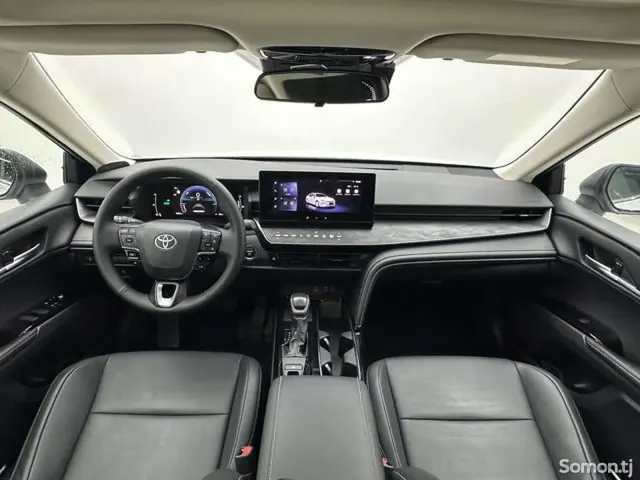 Toyota Camry 2024 · 2.0 AT