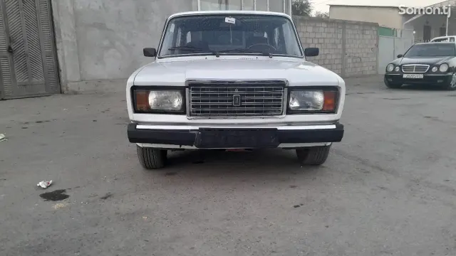 Lada (ВАЗ) 2107 2007 · 1.6 MT