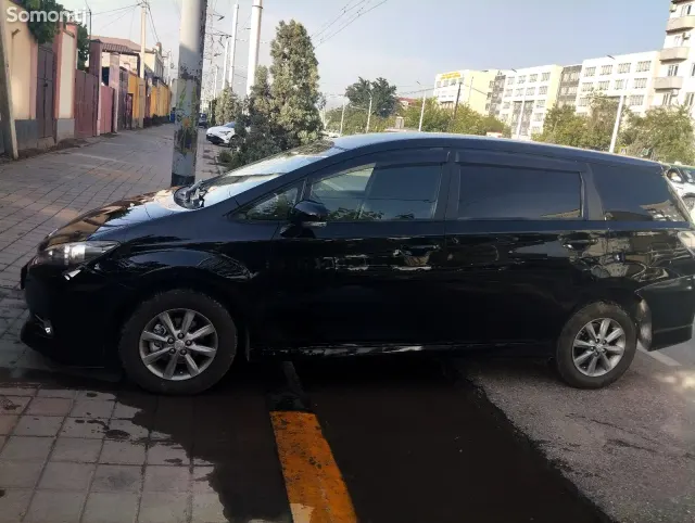 Toyota Wish 2014 · 1.8 AT