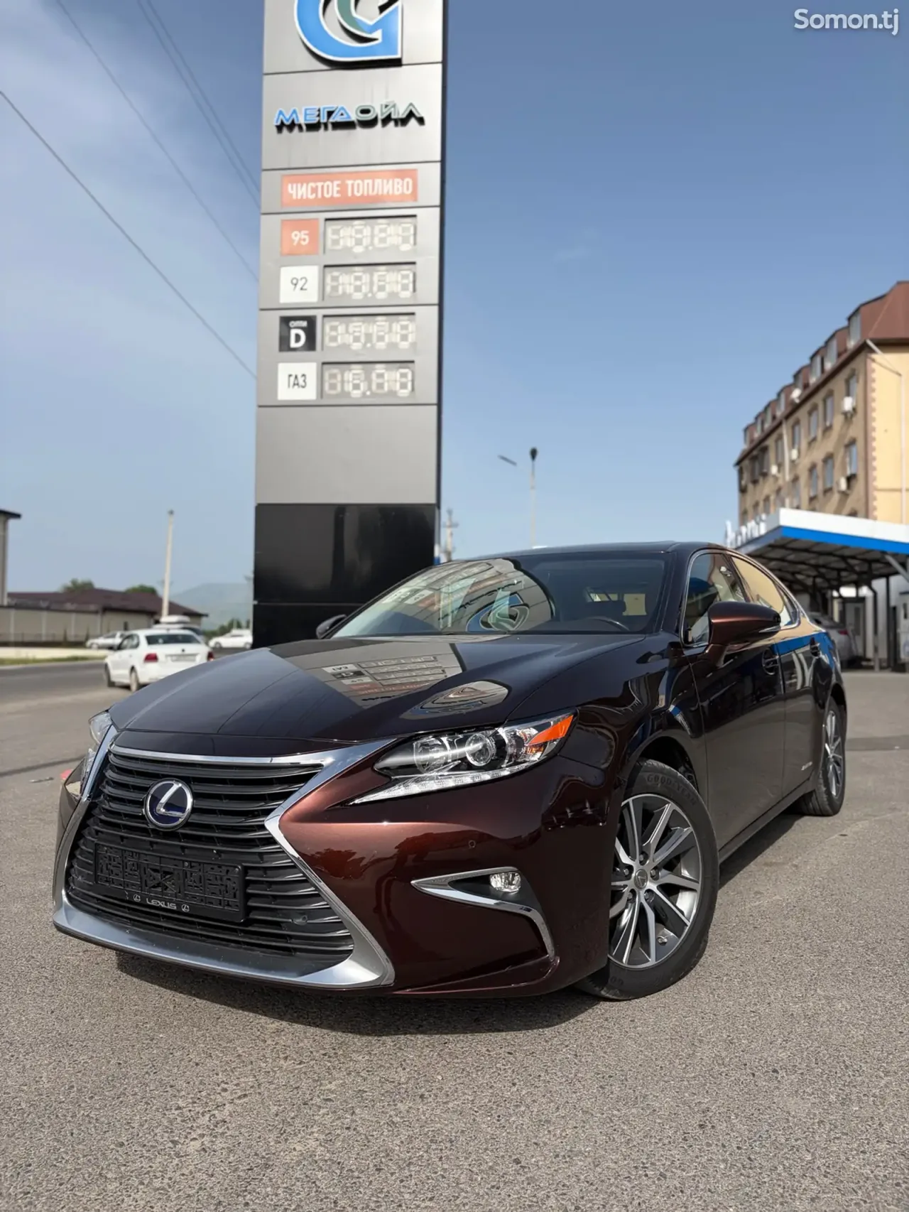 Lexus ES series 2016 · 3.0 AT