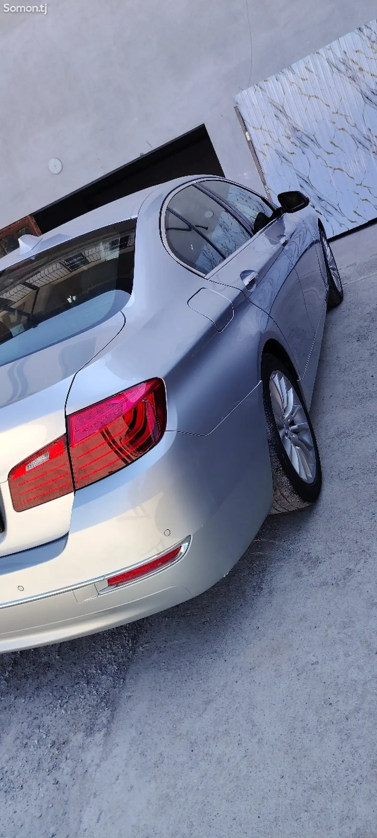 BMW 5 series 2014 · 2.0 AT