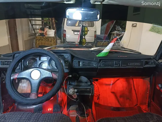 Lada (ВАЗ) 2104 1986 · 1.6 MT