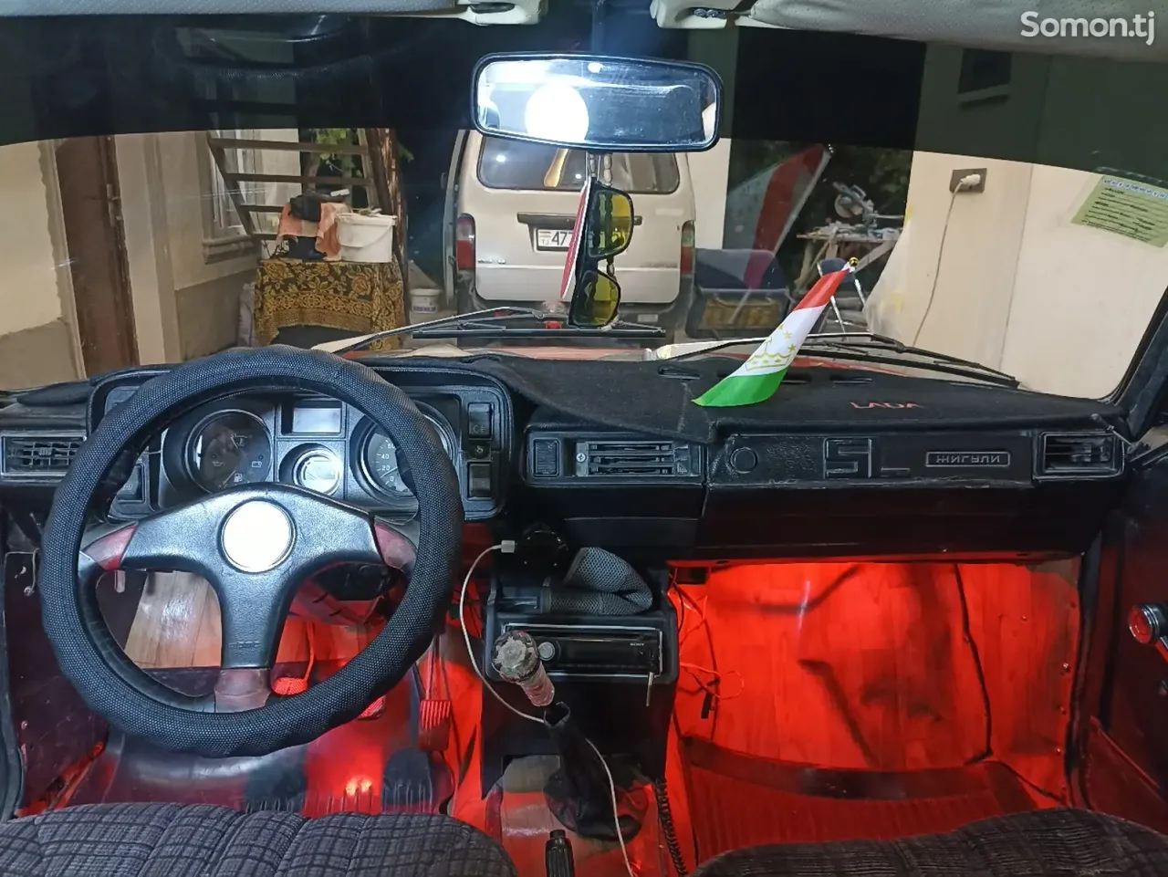 Lada (ВАЗ) 2104 1986 · 1.6 MT