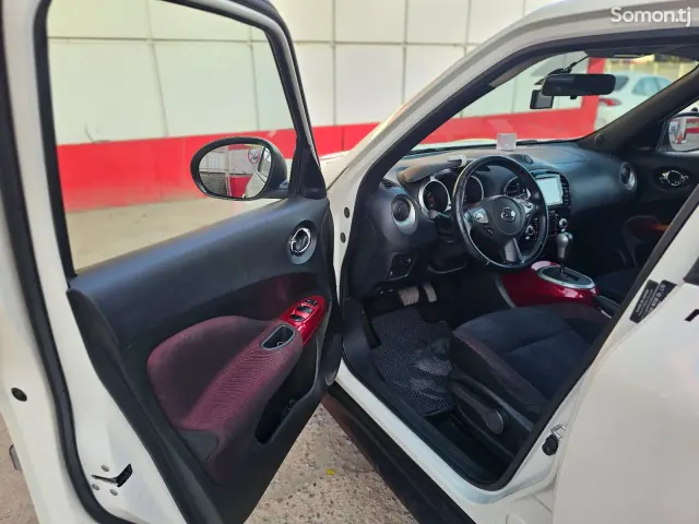 Nissan Juke 2014 · 1.5 AT