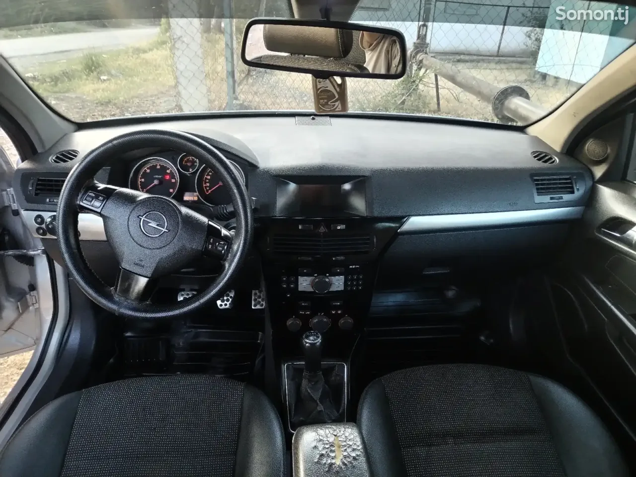 Opel Astra H 2007 · 1.9 MT