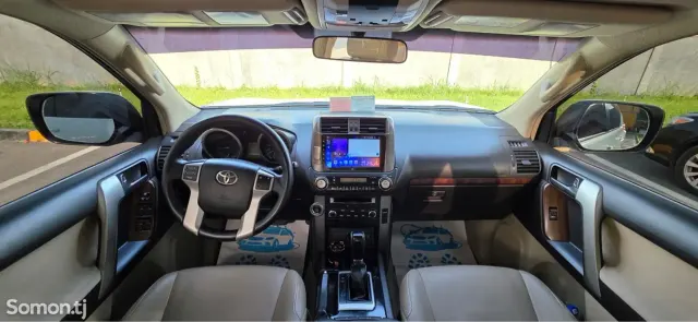 Toyota Land Cruiser Prado 2013 · 4.0 AT