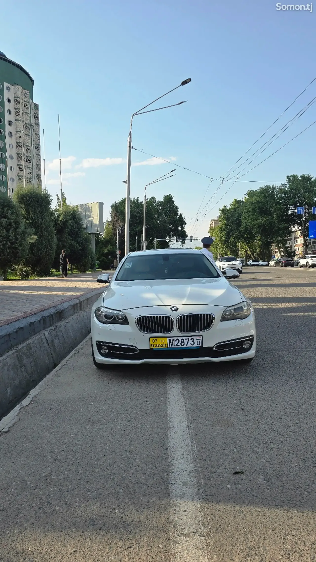 BMW 5 series 2015 · 2.0 AT